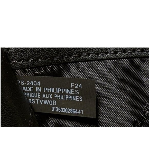 MICHAEL KORS Multi-Compartment Black Wristlet - Picture 5 of 12